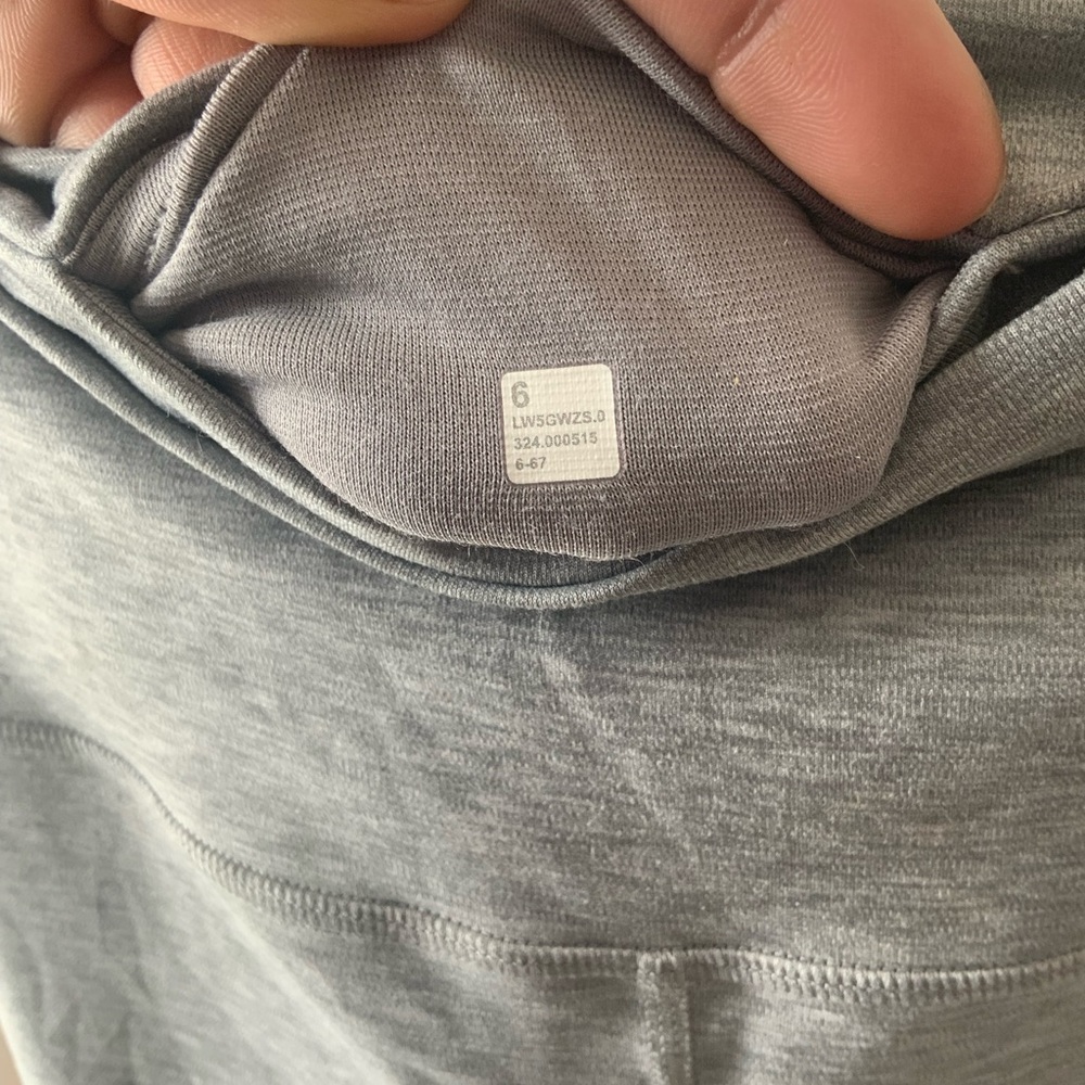 Lululemon mini flare heather core gray size 6 - Picture 7 of 8